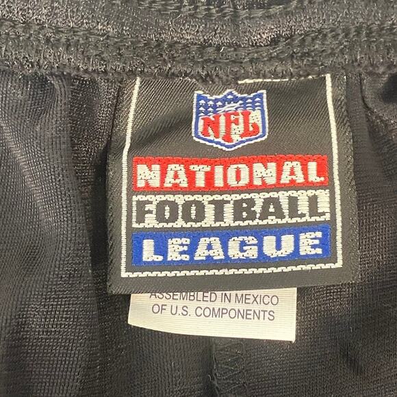 Washington Redskins On Field Practice Mesh Nylon Shorts Black 9" Size XL NEW - Picture 4 of 8